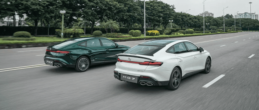 ngoại thất đuôi xe MG7